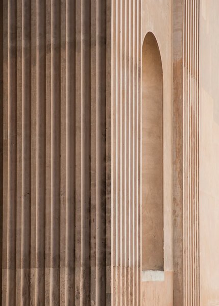 Paper Collective designové moderní obrazy Neoclassic IV (50 x 70 cm)