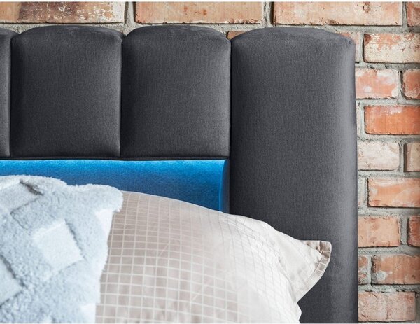 Šedá čalouněná dvoulůžková postel s úložným prostorem s roštem 140x200 cm Lamica – ELTAP