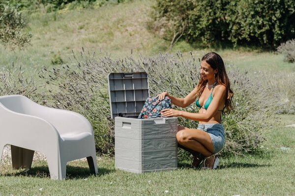 TOOMAX WOODYS zahradní plastový úložný box 90 L - světle šedá