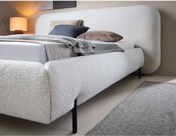 Béžová čalouněná dvoulůžková postel s úložným prostorem s roštem 180x200 cm Pointt – ELTAP