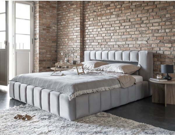 Světle šedá čalouněná dvoulůžková postel s úložným prostorem s roštem 140x200 cm Lamica – ELTAP