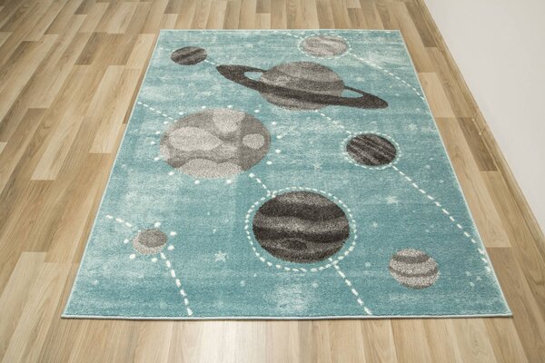 Makro Abra Dětský kusový koberec Lima F495A Planety Vesmír modrý šedý Rozměr: 120x170 cm