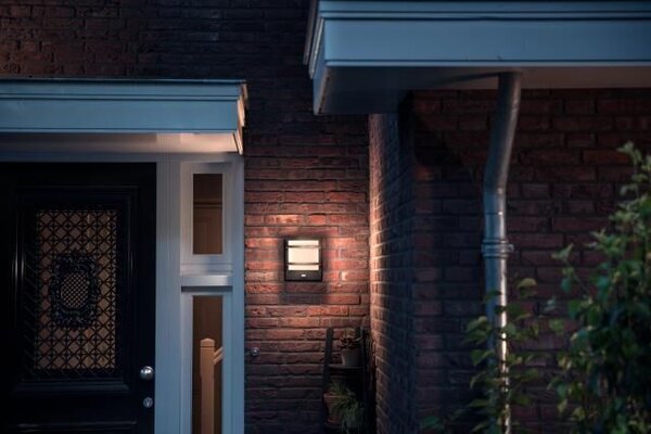 17395/93/P0 Petronia IR venkovní nástěnné LED svítidlo se senzorem 1x12W 1200lm 2700K IP44, antracit