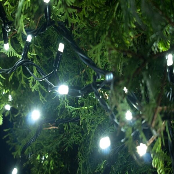 DECOLED LED světýlka na baterie, venkovní, 5,2 m, ledově bílá, tmavě zelený kabel, IP44, 4 × AA