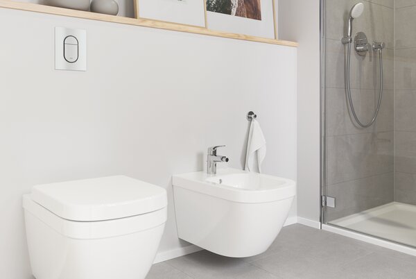 GROHE Euro Ceramic - Závěsné WC Euro, alpská bílá 39538000