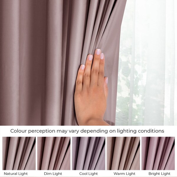 Světle hnědý sametový dimout závěs 140x245 cm Pleat – Restilo