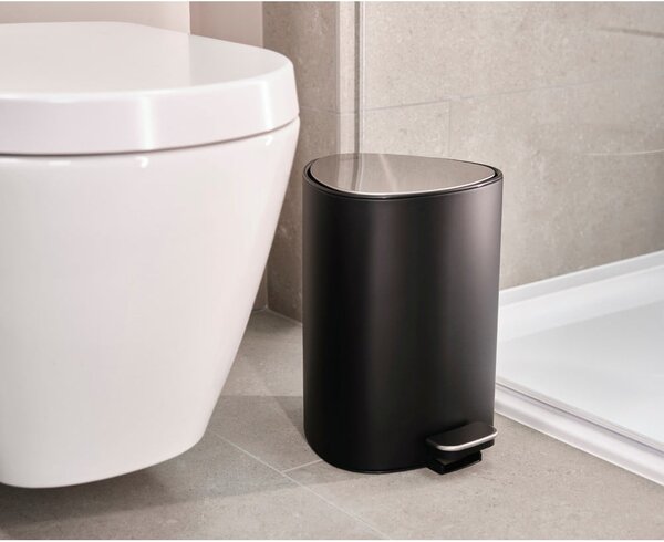 Matně černý nášlapný ocelový odpadkový koš 5 l EasyStore Luxe – Joseph Joseph