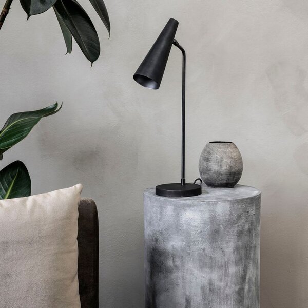 House Doctor Černá kovová stolní lampa Precise 52 cm
