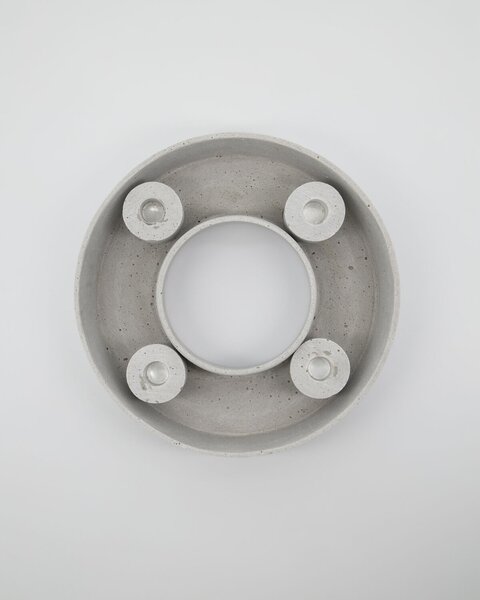 House Doctor Betonový svícen Ring Grey - 26 cm HD170