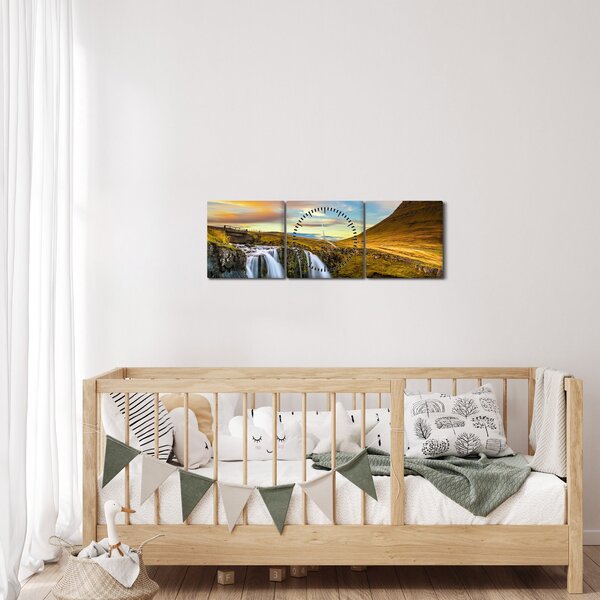 Obraz hory a vodopádů na Islandu (s hodinami) (90x30 cm)