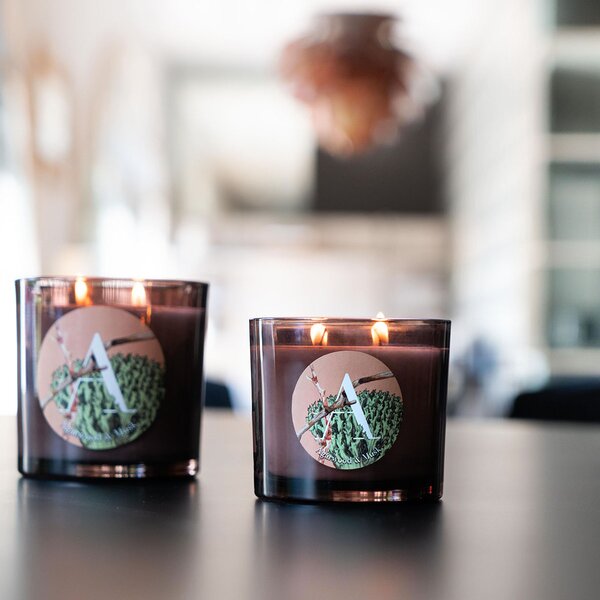 Pernici Elementi - Agarwood & Musk Doba hoření: 60 - 65 hodin
