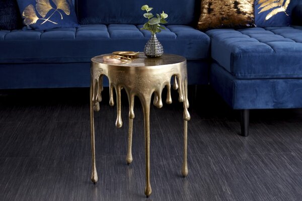 Designový odkládací stolek LIQUID LINE 51 CM GOLD Nábytek | Doplňkový nábytek | Odkládací stolky