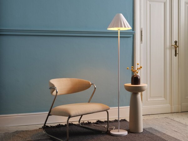 Stojací lampa Decor Pulp E27 stmívatelná, Bílá