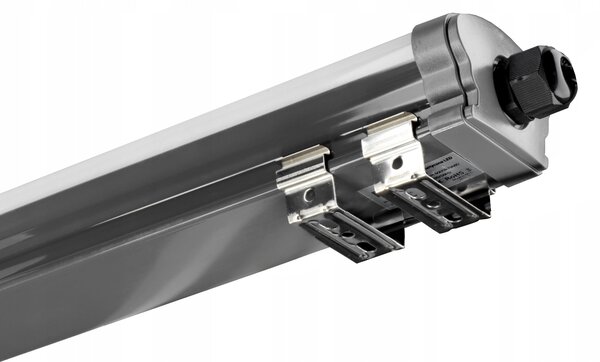 Průmyslové LED svítidlo 80 W, IP65, 6,8 × 4,8 × 120 cm