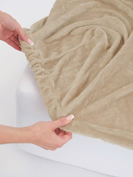 MK Lůžkoviny Prostěradlo mikroplyš Deluxe 90 x 200 cm - béžová