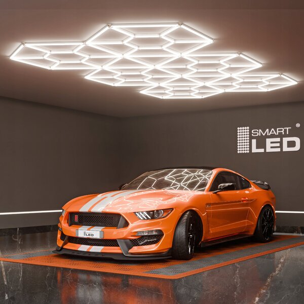 LED HEXAGON osvětlení do garáže 850 W, 484 × 279 cm, 5000 K, IP54