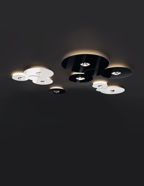 Lodes LED stropní svítidlo Bugia Triple, d. 52,5 cm, 3x15W Barva: Bronz, Teplota světla: 2700K - teplá bílá