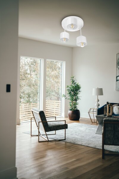 Bílé závěsné svítidlo, 3× E27