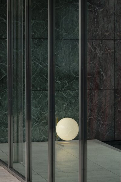 Flos F3154044 IC Lights T3 10 Anniversary, designová lampa se stmívačem, 1x205W E27, 24K zlato, Ø 45cm, výška 52,4cm