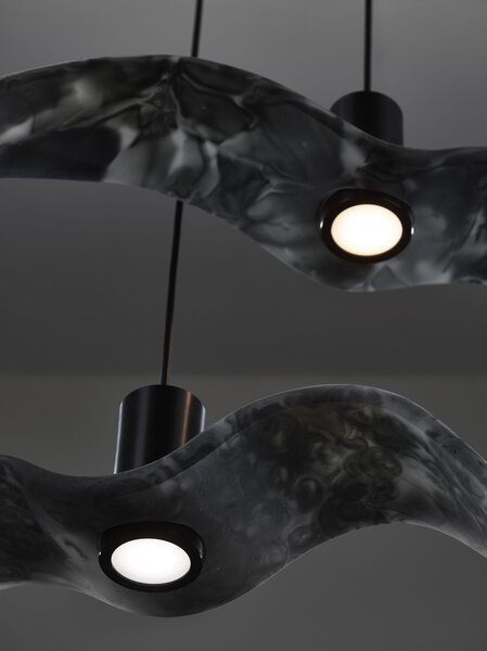 Designové závěsné venkovní svítidlo Brokis Night Birds PC1112, IP54 Povrch Montury: Stříbrný elox, Barva skla: Šedá kouřová - masiv, Povrch baldachýnu: kov - černý matný komaxit