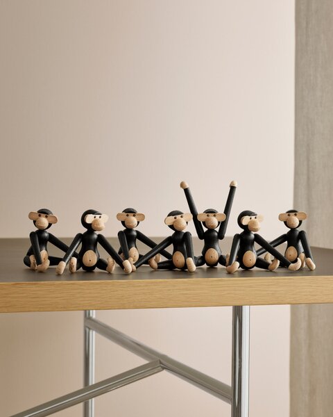 Dřevěná opička Monkey Mini Dark Oak 9,5 cm