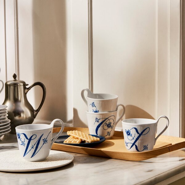Porcelánový hrnek Alphabet 330 ml – O