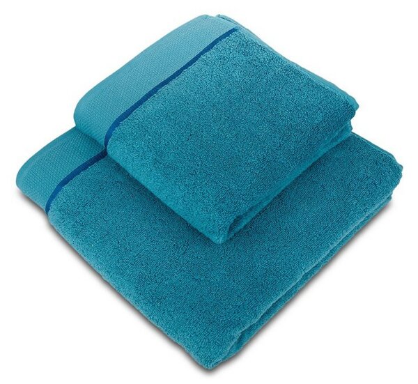 Jednobarevný froté ručník z extra jemné bavlny (mikrobavlny). Barva ručníku je petrolejová. Rozměr ručníku 50x100 cm. Plošná hmotnost 450 g/m2. Praní na 60°C