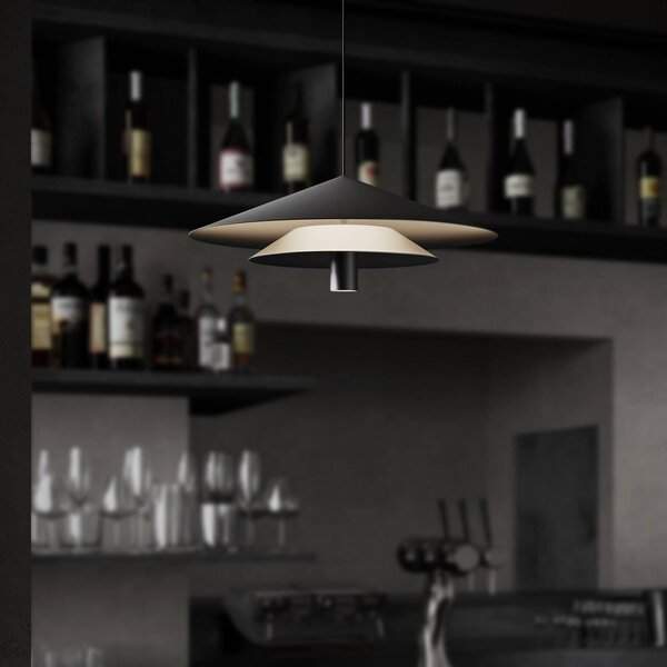 Karman LED závěsné světlo ASSO, černé, kov, Ø 42 cm, Černá, Obývací pokoj / jídelna, Hliník, Design