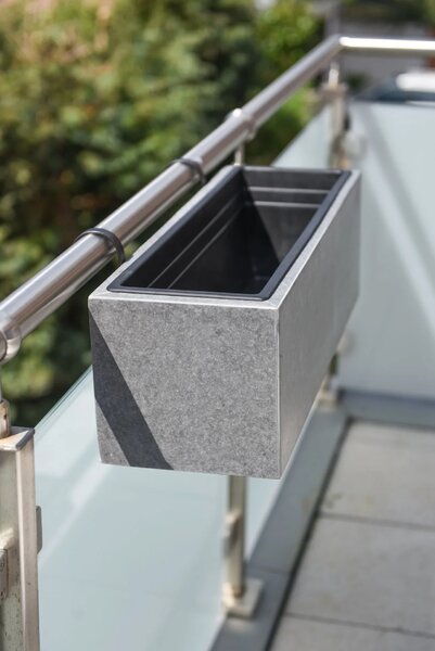 Balkónový truhlík BENNO, vláknocement, šířka 62 cm, šedý