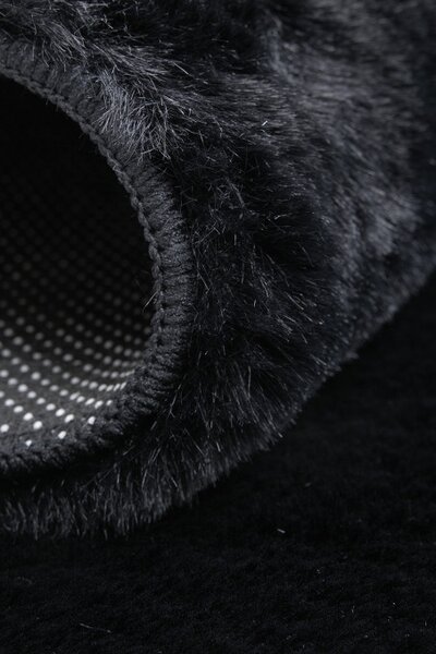 Koberec RABBIT black