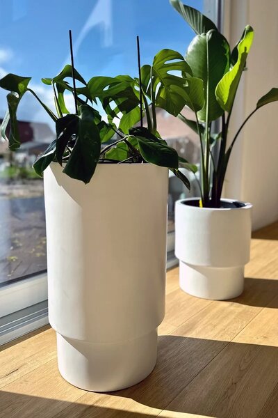 Květináč ESCADA, sklolaminát, výška 60 cm, bílý