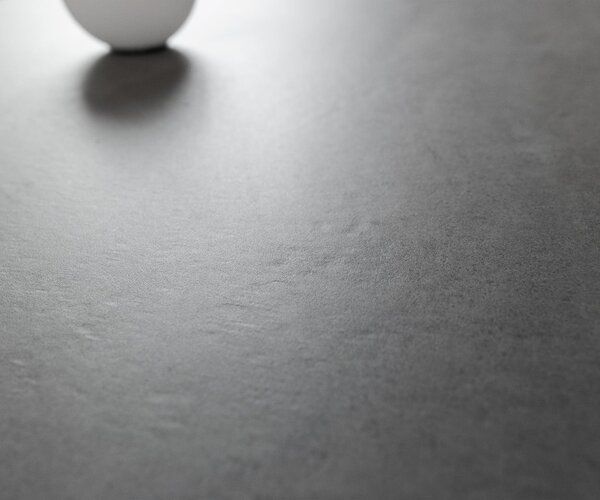 DELIFE Konferenční stolek Edge oválný 50×50 cm keramika beton šedá Eleny nerezová ocel broušená