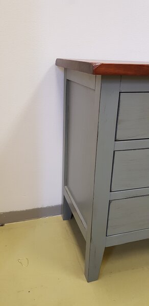 SOB Nábytek - Šedá komoda z masivní borovice Ambiente - F0AMB-001