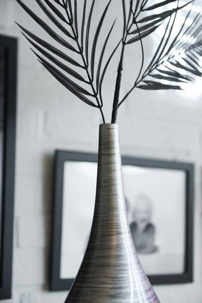 Dekorativní váza BELDADE, sklolaminát, výška 54 cm, stříbrno-černý lesk