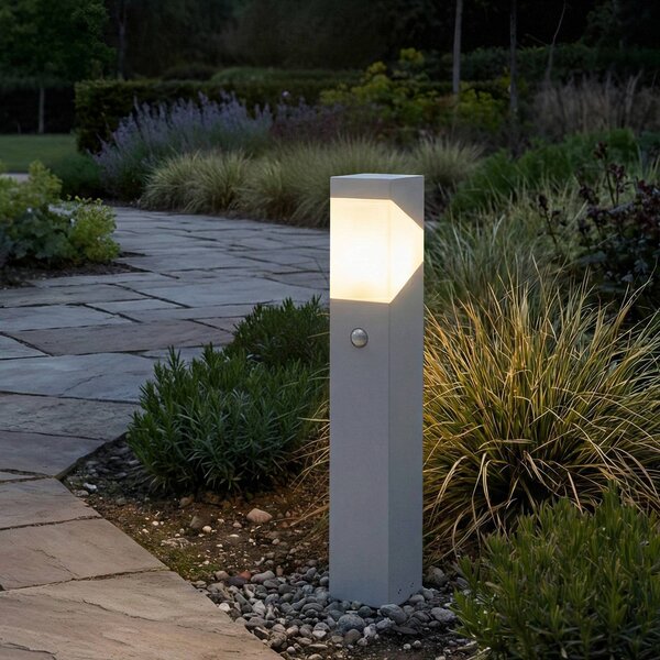 Lucande podlahová lampa Kiran, 60 cm, senzor, světle šedá, IP44, stmívatelný, Hliník / šedá / zinek, Hliník, Moderní