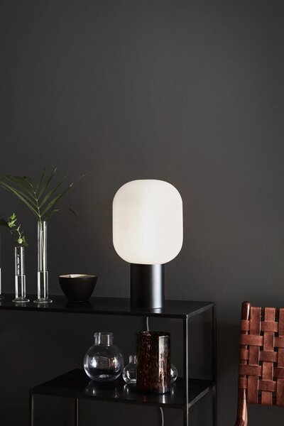 MARKSLOJD Markslöjd stolní lampa Brooklyn černá/bílá 44 cm