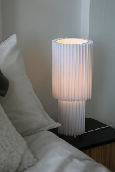 MARKSLOJD Markslöjd stolní lampa Catis bílá 45 cm