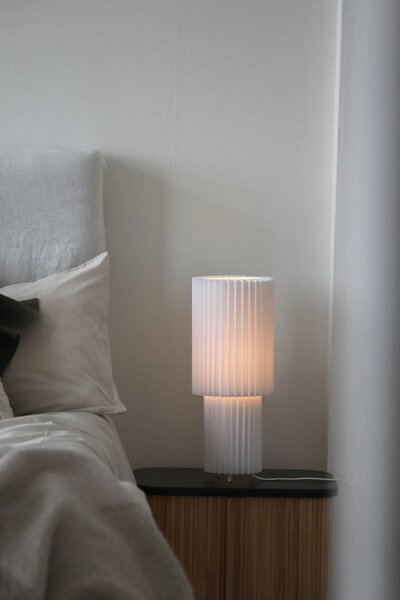 MARKSLOJD Markslöjd stolní lampa Catis bílá 45 cm