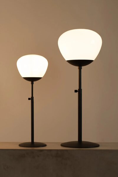 MARKSLOJD Markslöjd stolní lampa Rise černá velká