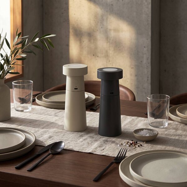 Lucande LED solnička a pepřenka Salt & Pepper, sada 2 ks, Hliník / šedá / zinek, Obývací pokoj / jídelna, Plast, Moderní