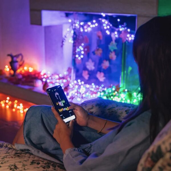 Twinkly TWS250SPP-TEU - LED RGBW Venkovní řetěz 250xLED 23,5m IP44 Wi-Fi