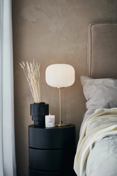 MARKSLOJD Markslöjd stolní lampa Sober, mosaz/bílá, 50 cm