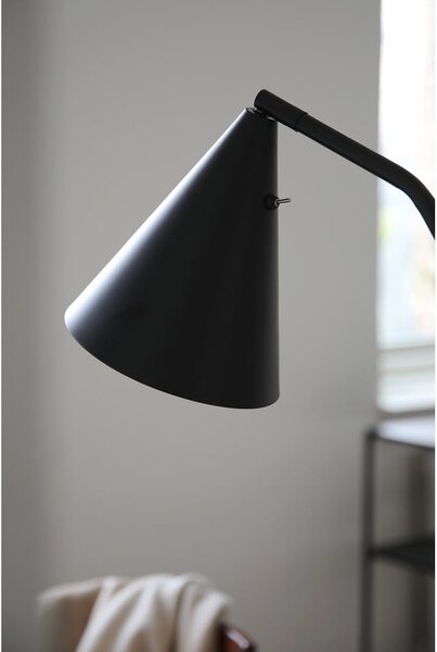 Černá LED stmívatelná stojací lampa s kovovým stínidlem (výška 144 cm) Funil – Markslöjd