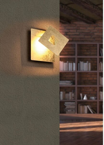 LED nástěnné svítidlo ve zlaté barvě Leano – Trio