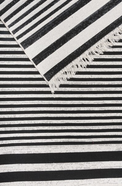 Oboustranný koberec KILIM GOLD 60x120 cm černá/bílá
