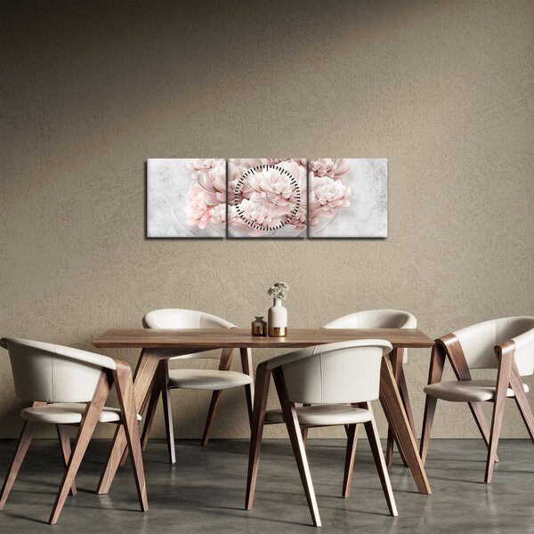 Obraz - Růžové květy na zdi (s hodinami) (90x30 cm)