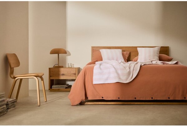 Červený/bílý bavlněný prošívaný přehoz 240x260 cm Macie – Kave Home