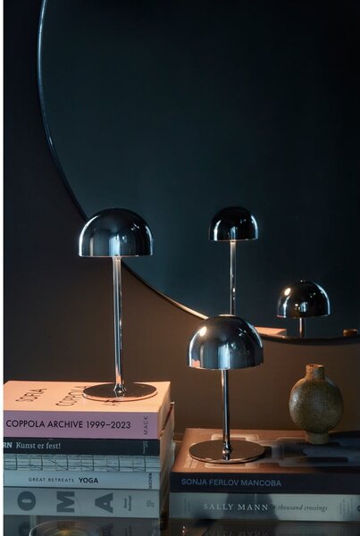 LED stolní lampa na dálkové ovládání ve stříbrné barvě s kovovým stínidlem (výška 22 cm) Tim – Sirius
