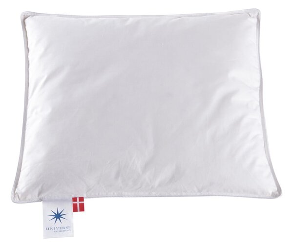 Dětský polštář s péřovou výplní 40x45 cm Capella Junior – Universe of Sleeping
