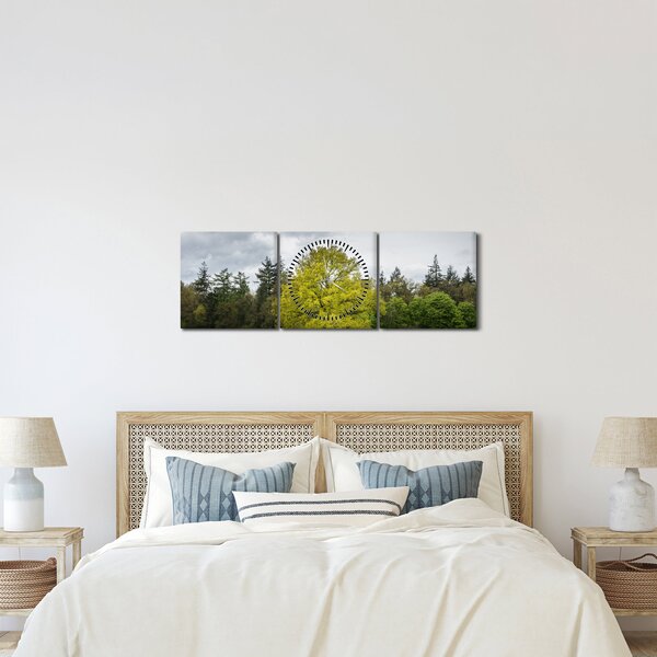 Obraz zeleného stromu uprostřed pole (s hodinami) (90x30 cm)